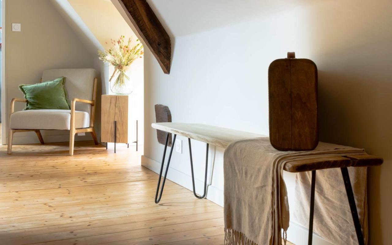 Manoir Du Vau D Arz Gites Et Chambres D Hotes Avec Piscine Malansac ภายนอก รูปภาพ