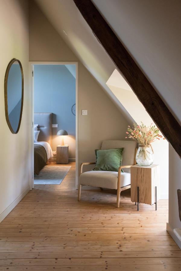 Manoir Du Vau D Arz Gites Et Chambres D Hotes Avec Piscine Malansac ภายนอก รูปภาพ
